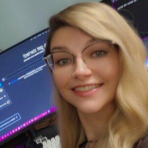 Meet your Posher, Drea.